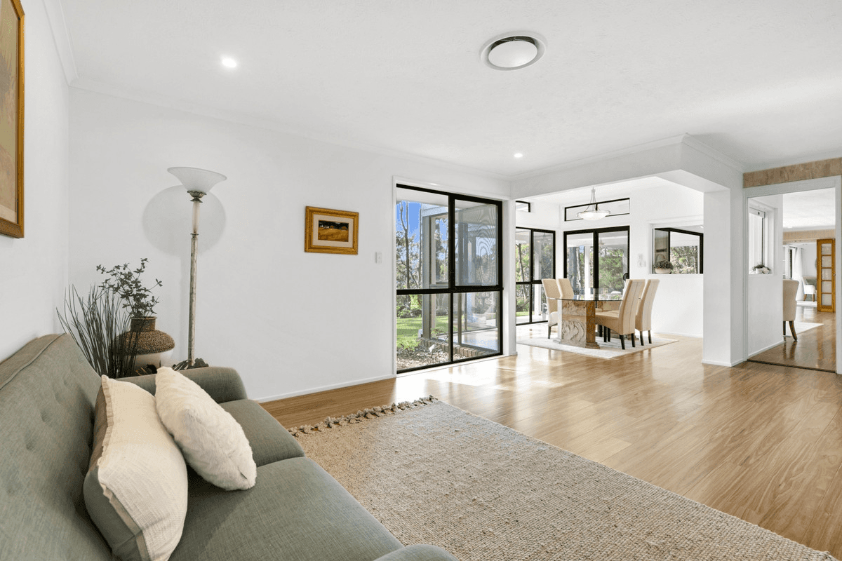 14 Koombahla Drive, Tallebudgera, QLD 4228
