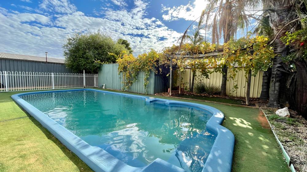 35 Hannemann Drive, WHYALLA JENKINS, SA 5609