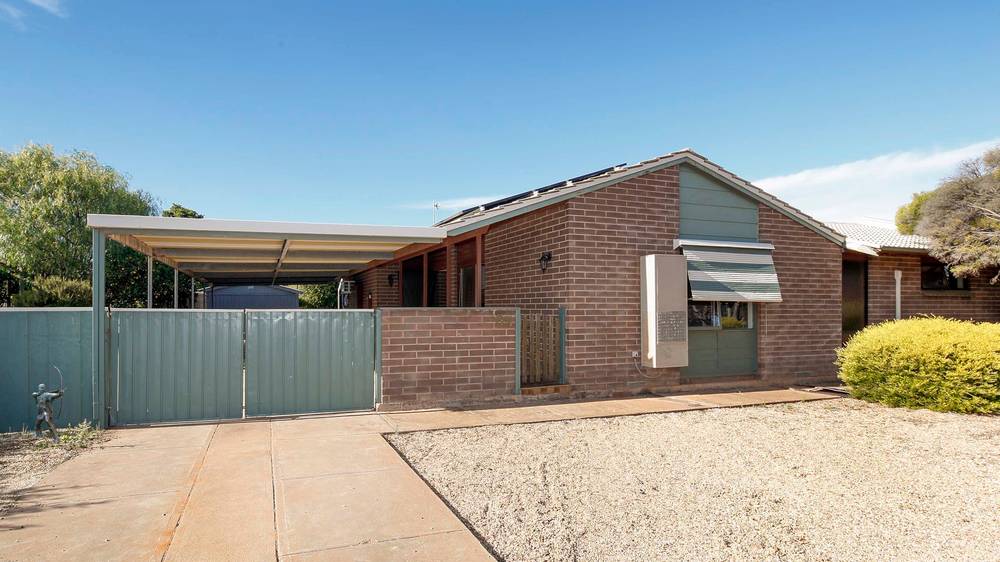 35 Hannemann Drive, WHYALLA JENKINS, SA 5609