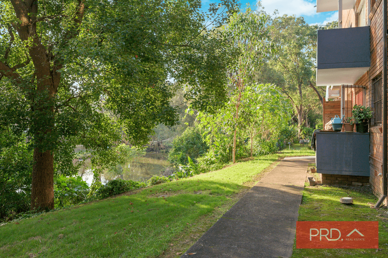 24/186-188 Sandal Crescent, CARRAMAR, NSW 2163