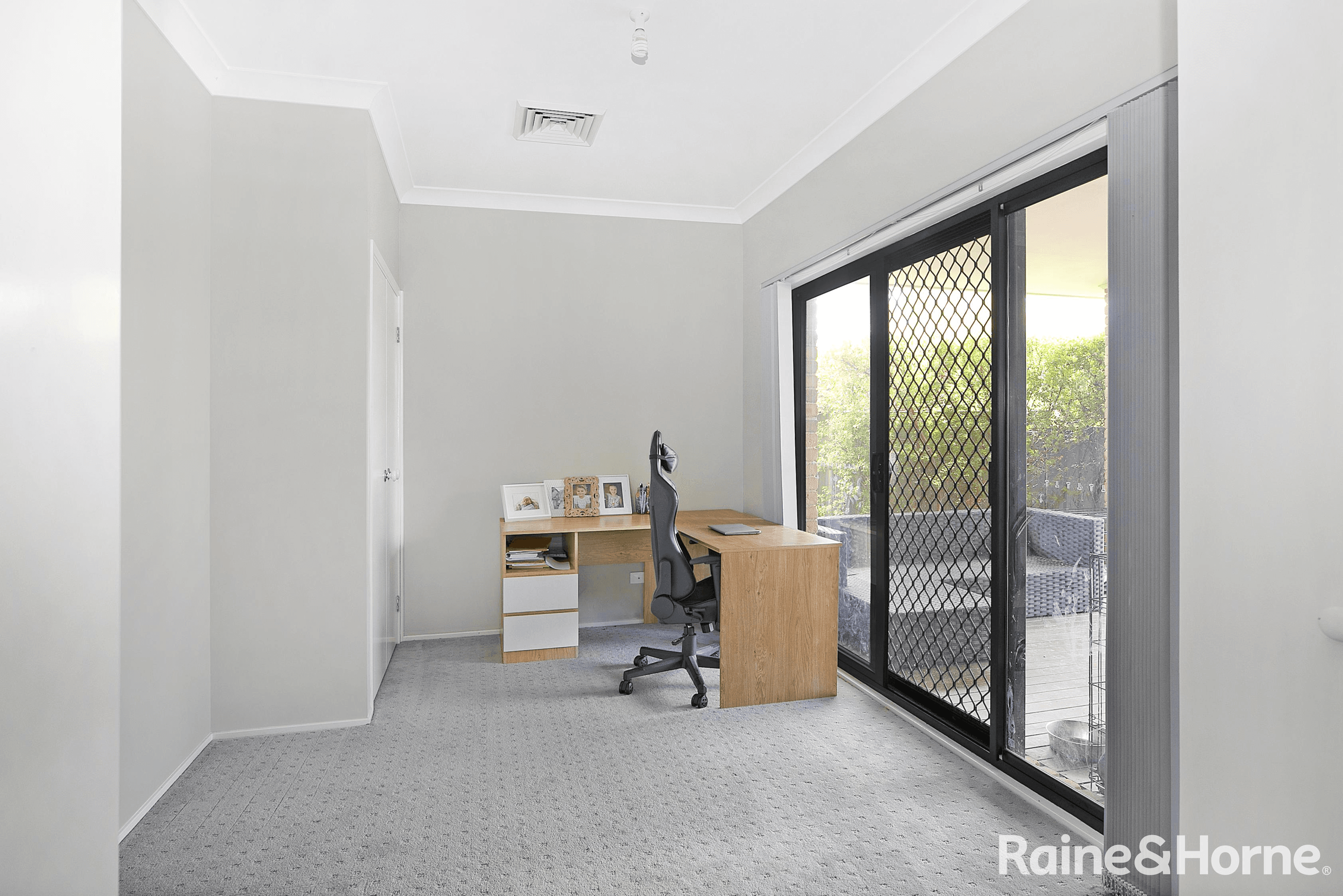 14 Telopea Road, HILL TOP, NSW 2575