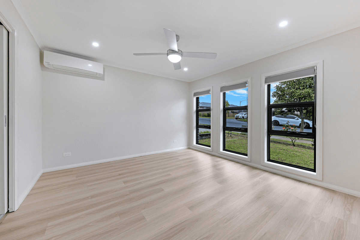 5 Flagship Ridge, Jordan Springs, NSW 2747