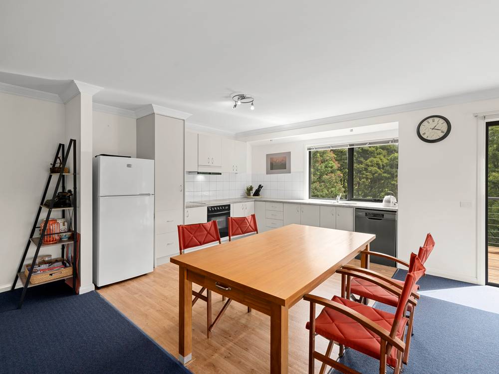 13 Meadow View Court, MERRIJIG, VIC 3723