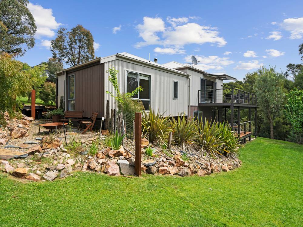 13 Meadow View Court, MERRIJIG, VIC 3723