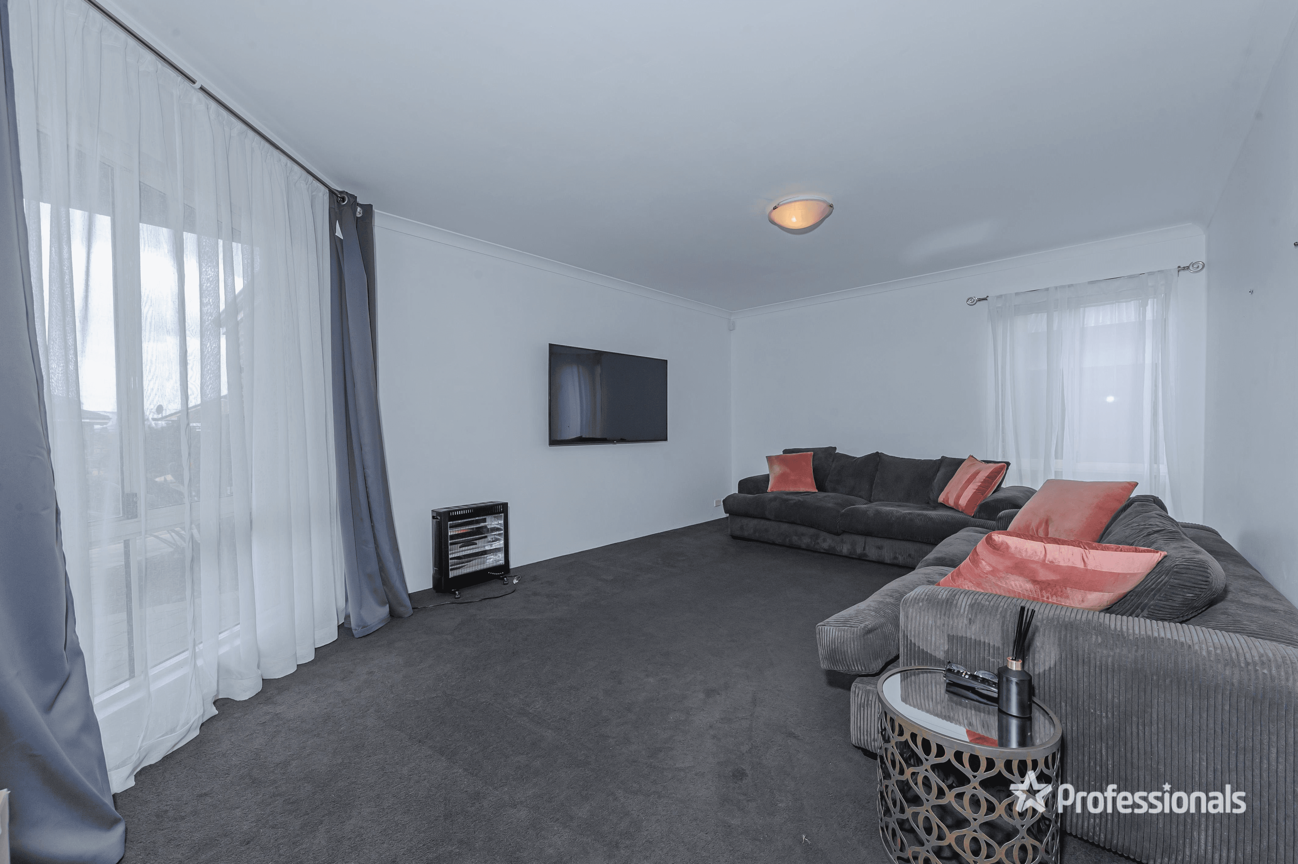 11/1 Brumby Avenue, HENLEY BROOK, WA 6055