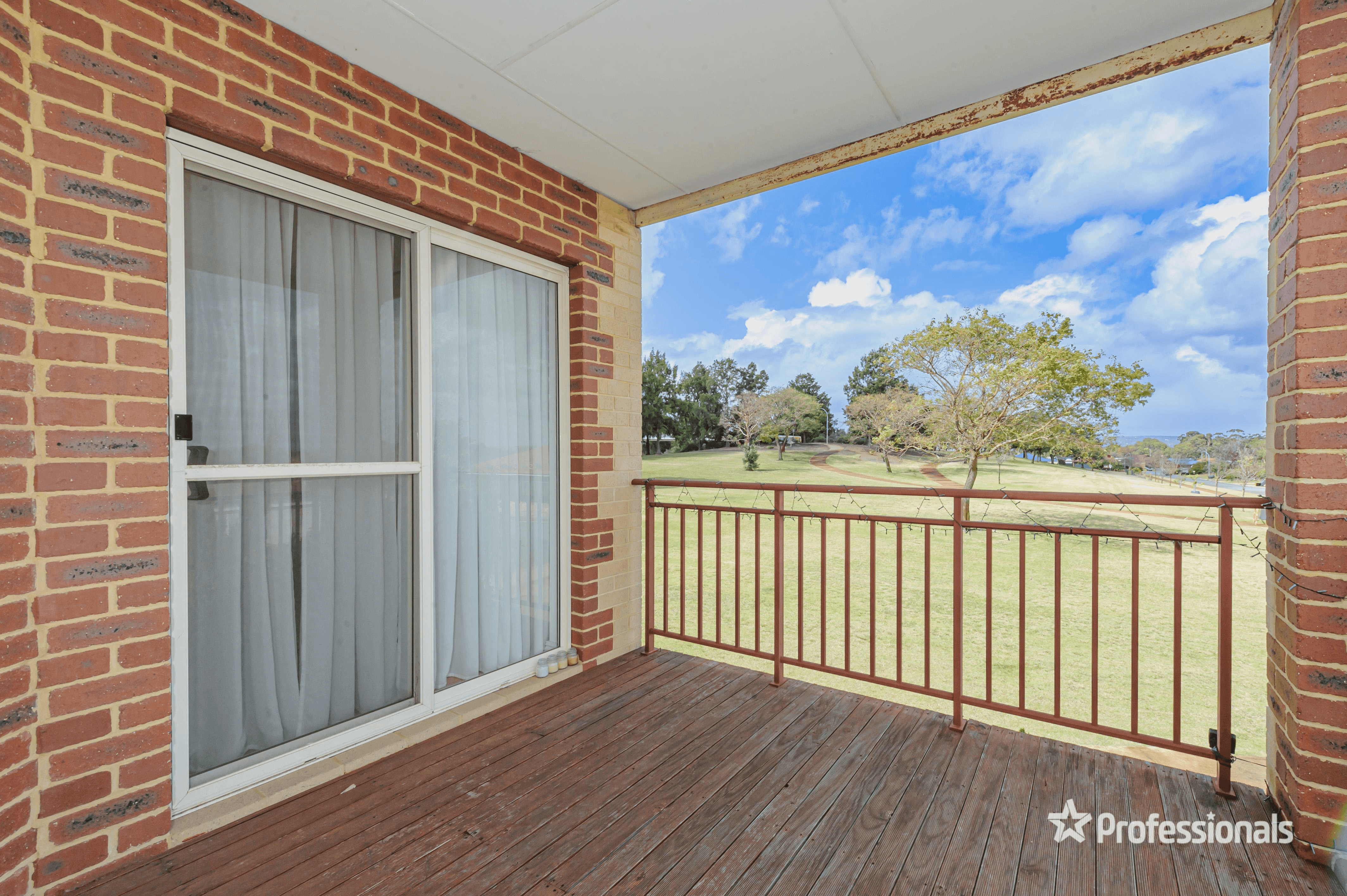 11/1 Brumby Avenue, HENLEY BROOK, WA 6055