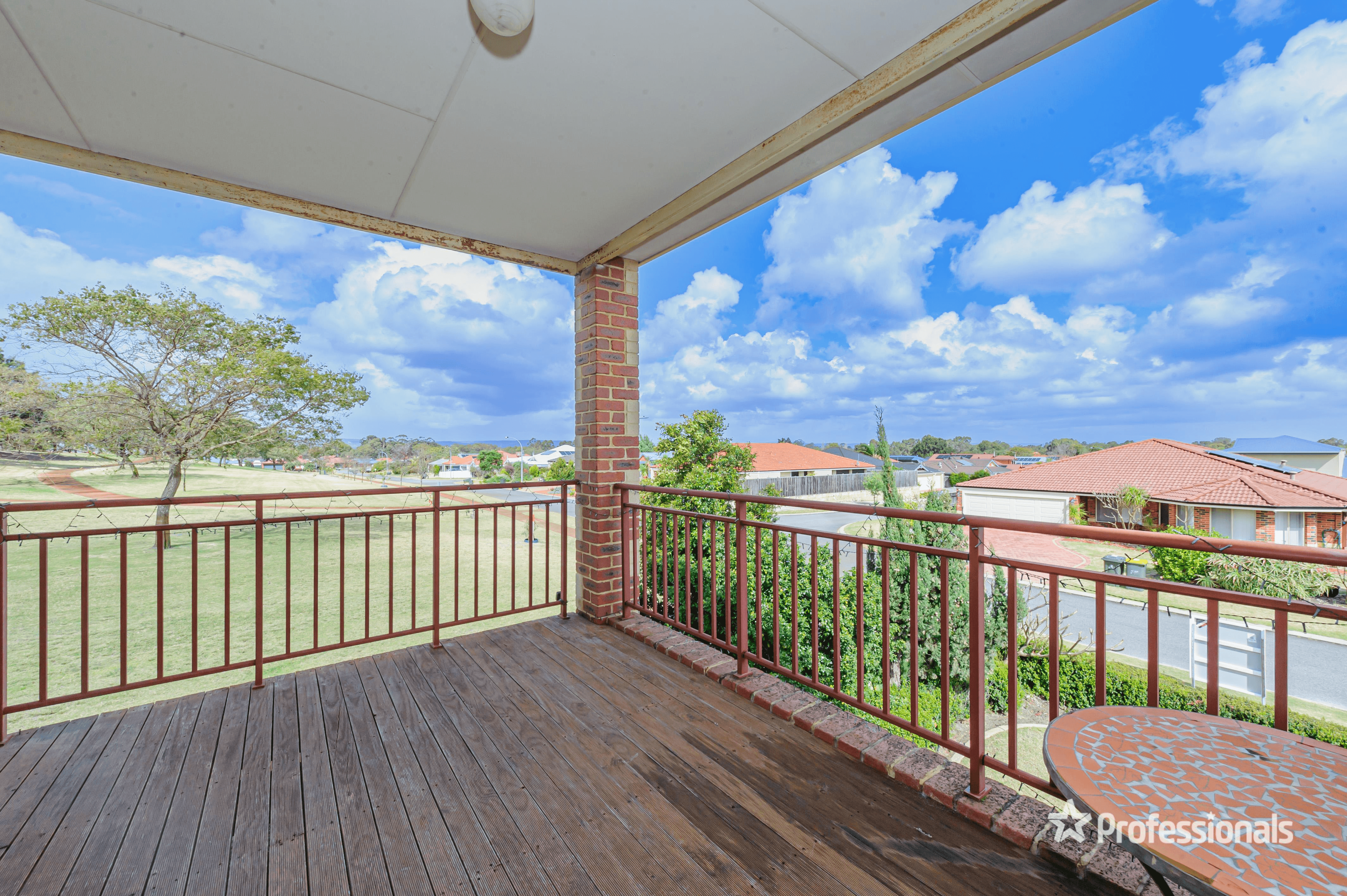 11/1 Brumby Avenue, HENLEY BROOK, WA 6055