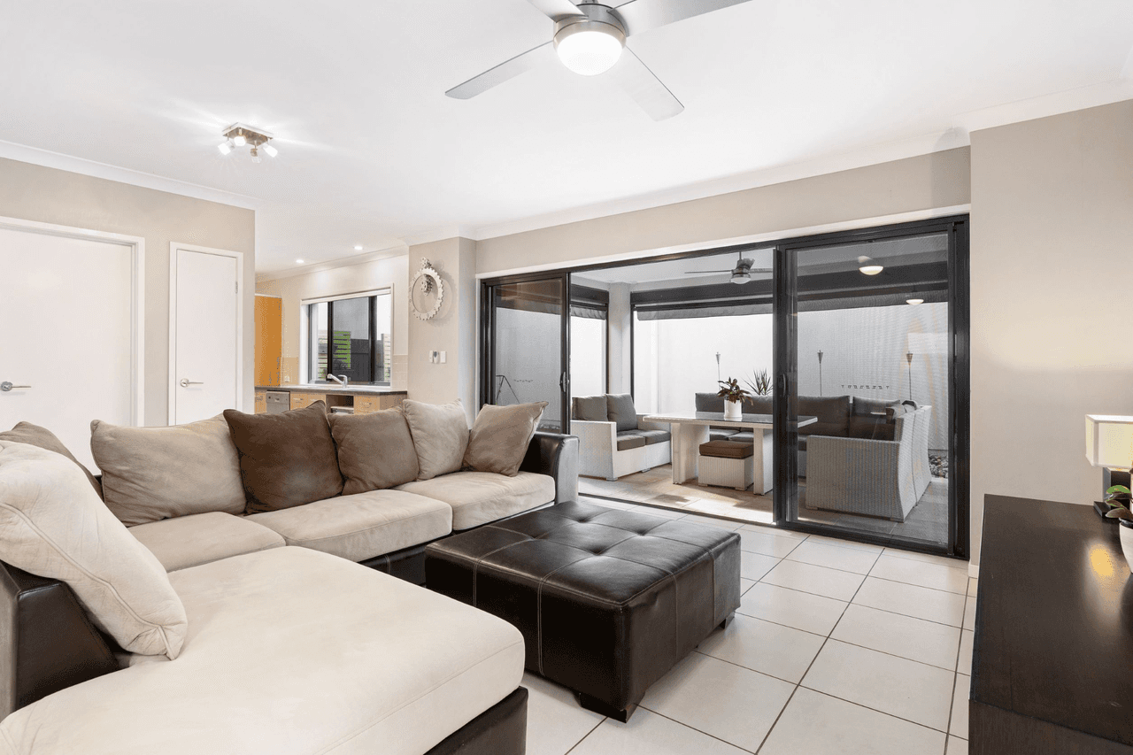 45/1 Celestial Court, CARINA, QLD 4152