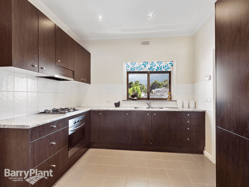 1/10 Francis Crescent, FERNTREE GULLY, VIC 3156