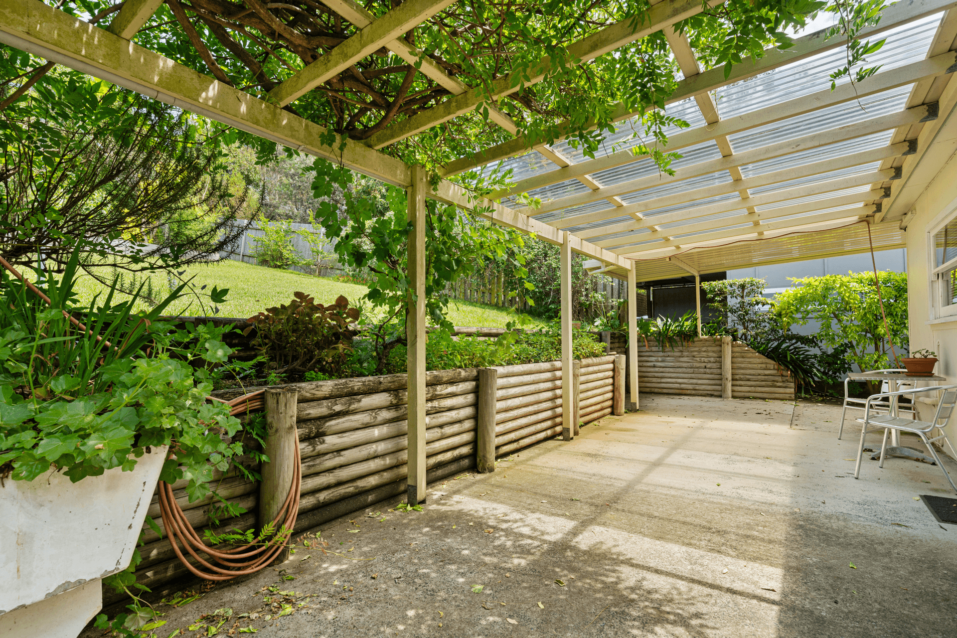 164 Araluen Drive, Hardys Bay, NSW 2257