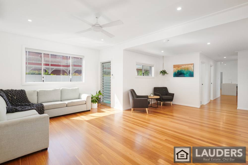 17 Smith Street, Old Bar, NSW 2430