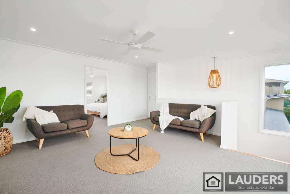 17 Smith Street, Old Bar, NSW 2430