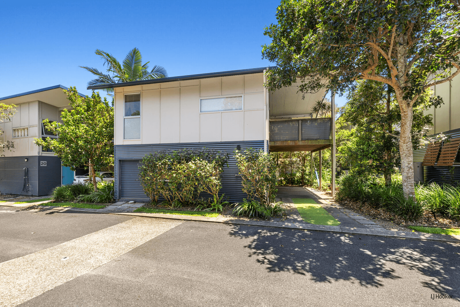 21/614-618 Casuarina Way, Casuarina, NSW 2487