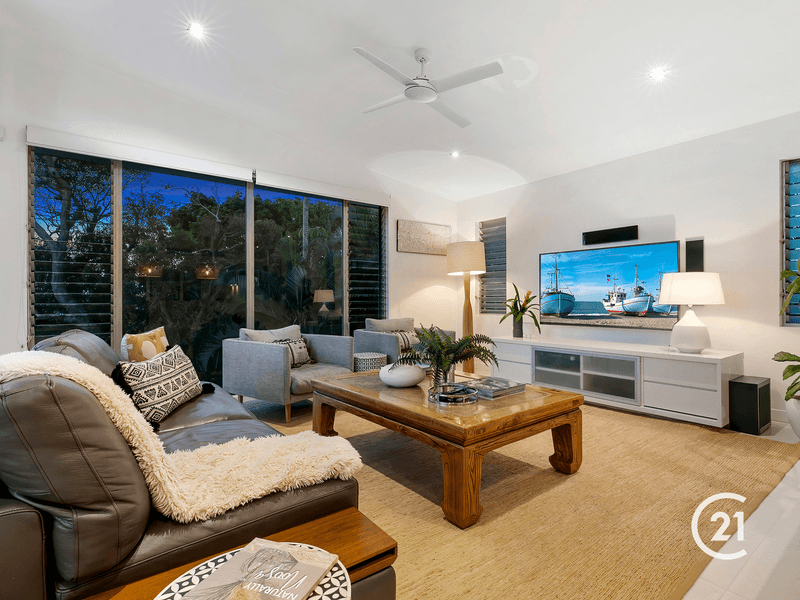 18 Maher Terrace, Sunshine Beach, QLD 4567