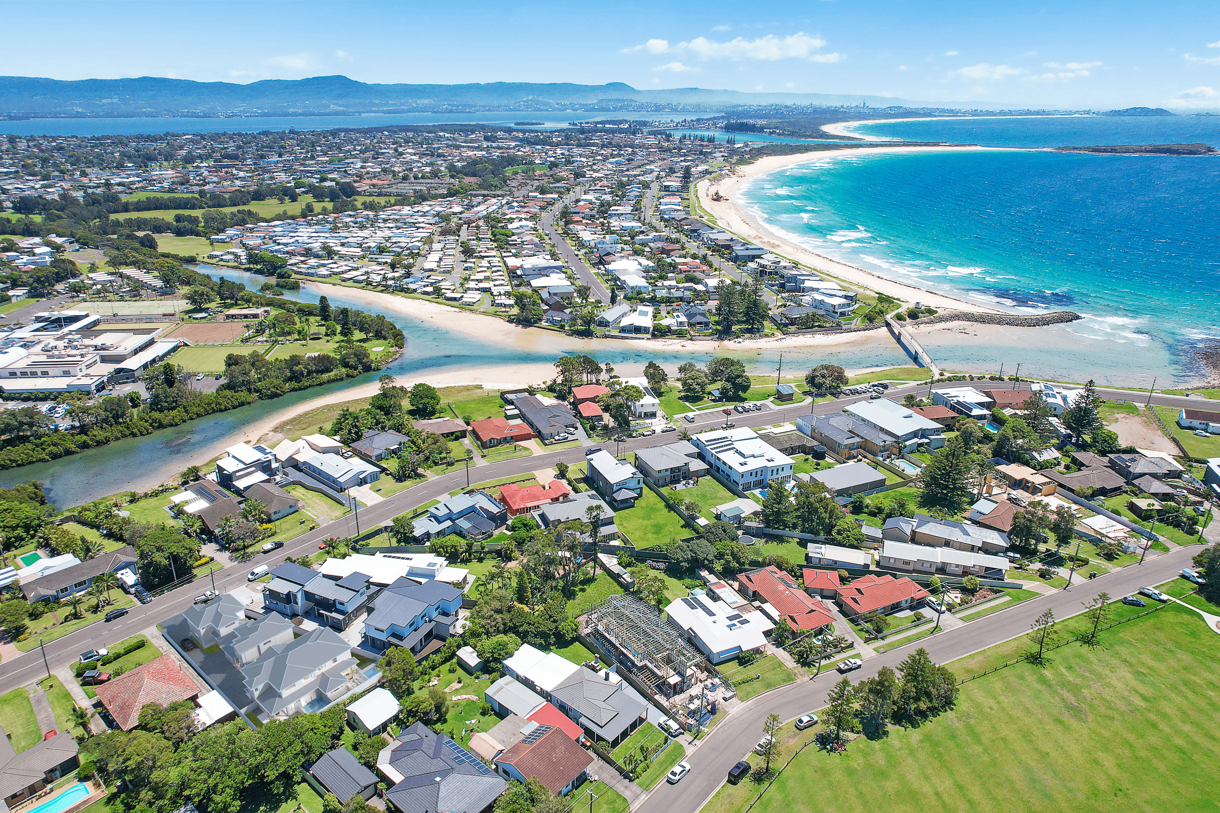 12 Headland Parade, BARRACK POINT, NSW 2528