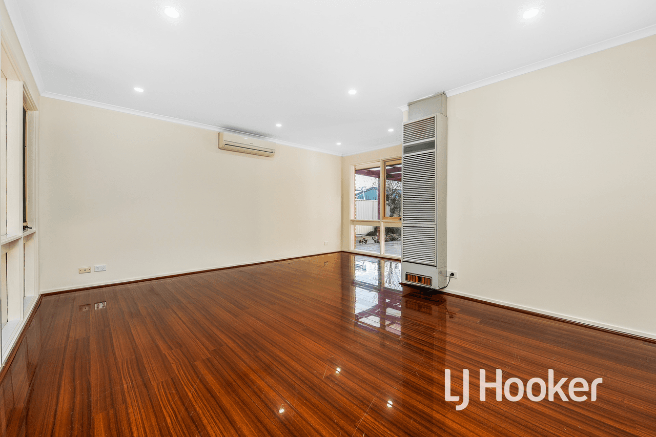 22 Horsfield Street, CRANBOURNE NORTH, VIC 3977