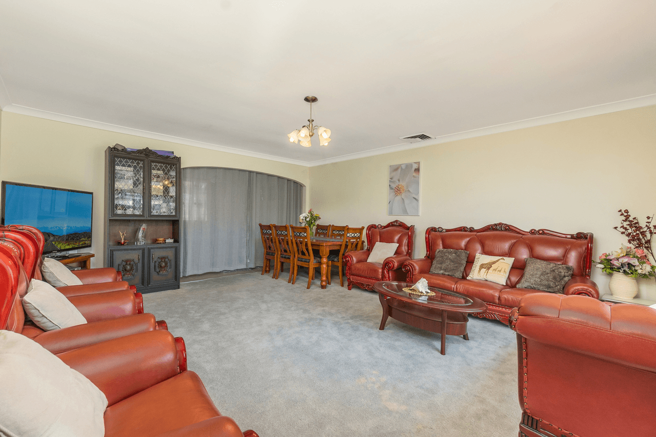 23 Palmerston Avenue, WINSTON HILLS, NSW 2153