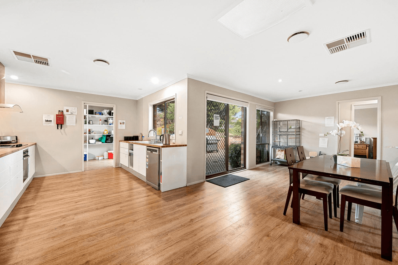 9 Belfield Crescent, FLOREY, ACT 2615