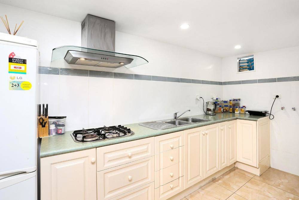 10 Bowen Street, Moonee Ponds, VIC 3039