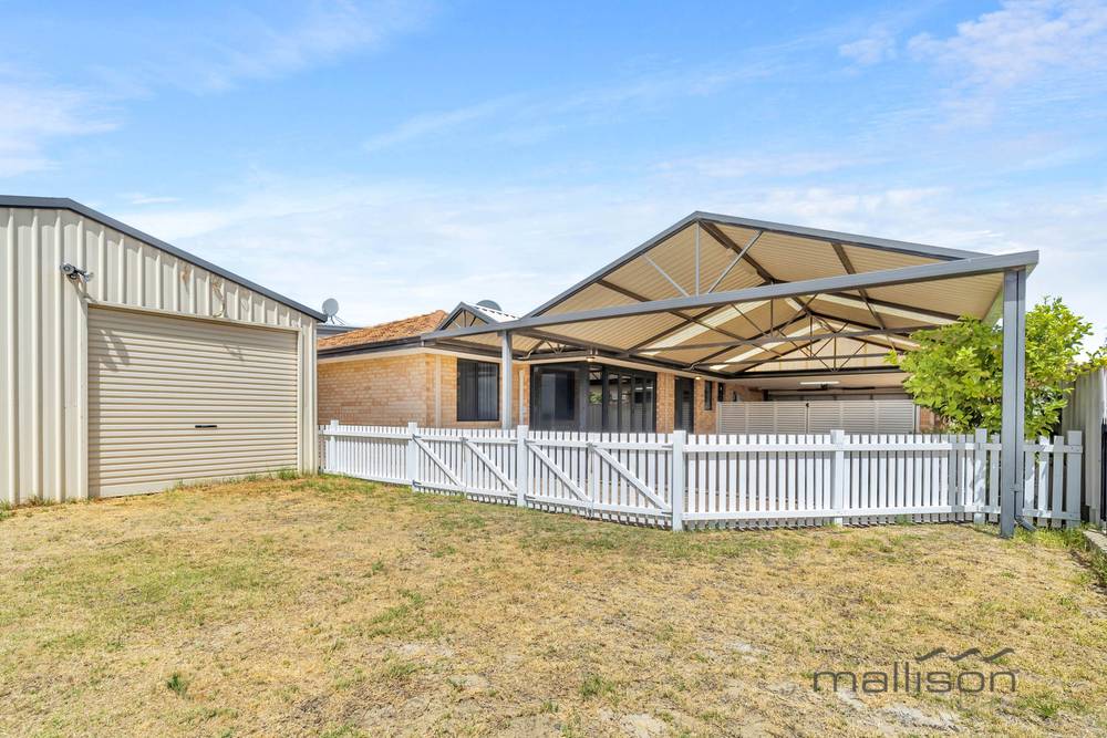 25 Tindal Avenue, YANGEBUP, WA 6164