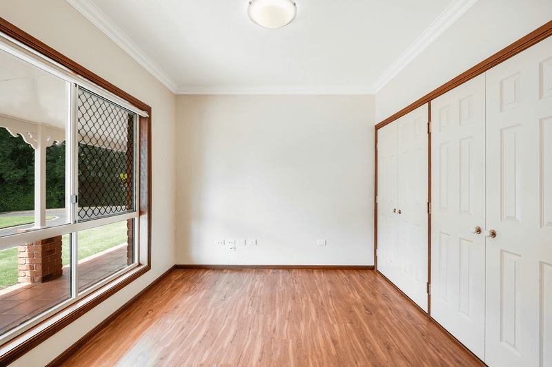 5 Tara Court, Highfields, QLD 4352