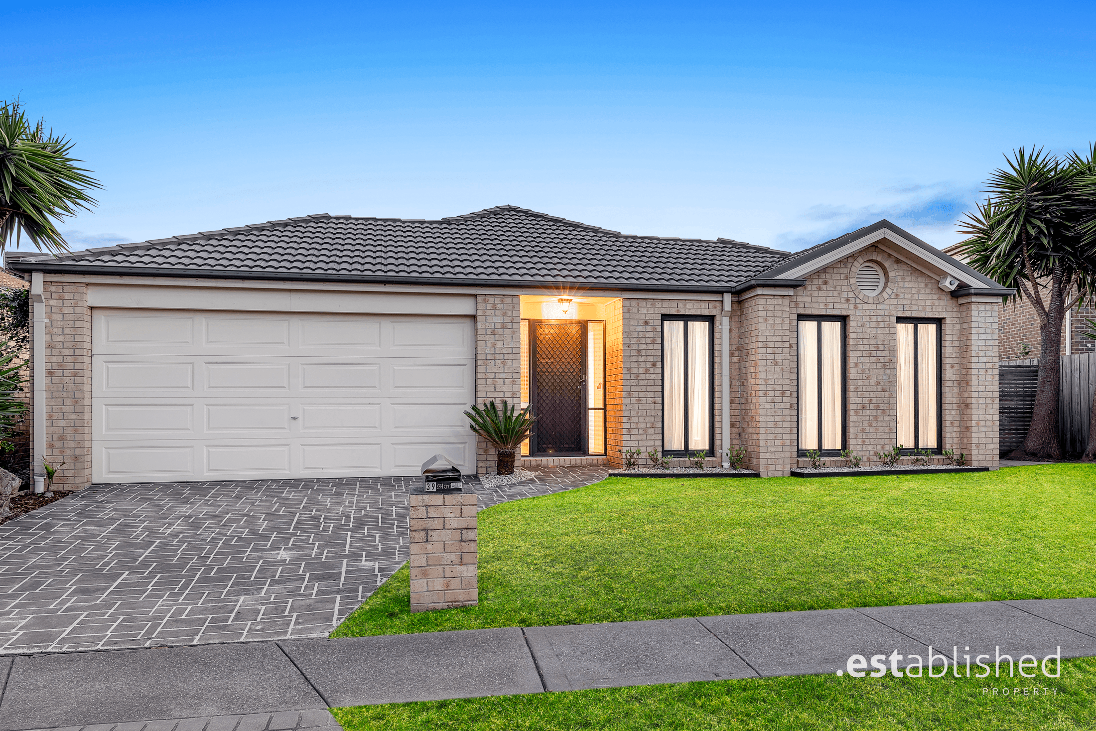 39 Jamieson Way, POINT COOK, VIC 3030