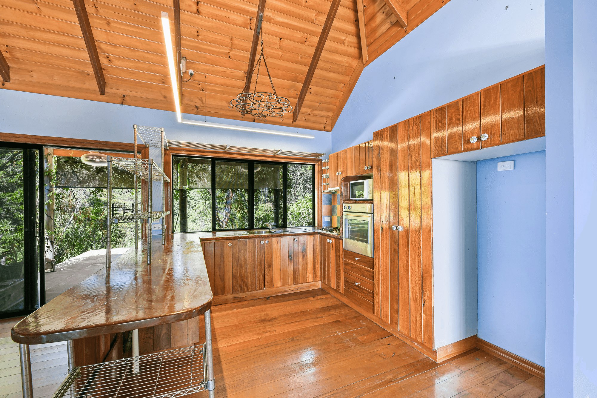 261 Hillcrest Road, KIAMBA, QLD 4560