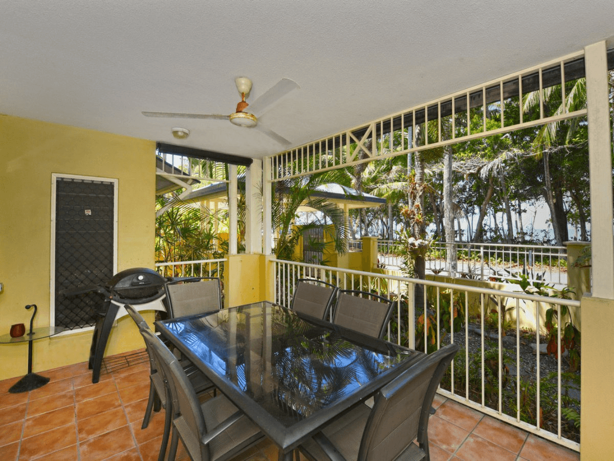 6/77 Arlington Esplanade, CLIFTON BEACH, QLD 4879