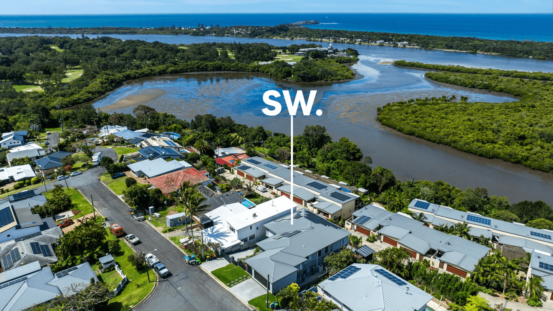 10 Walter Crescent, BANORA POINT, NSW 2486