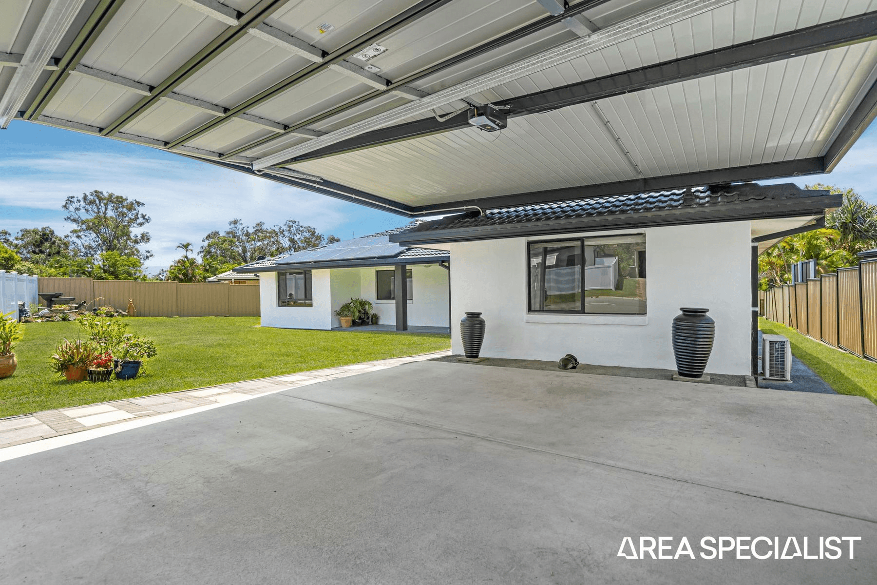 23 Parkes Drive, Helensvale, QLD 4212