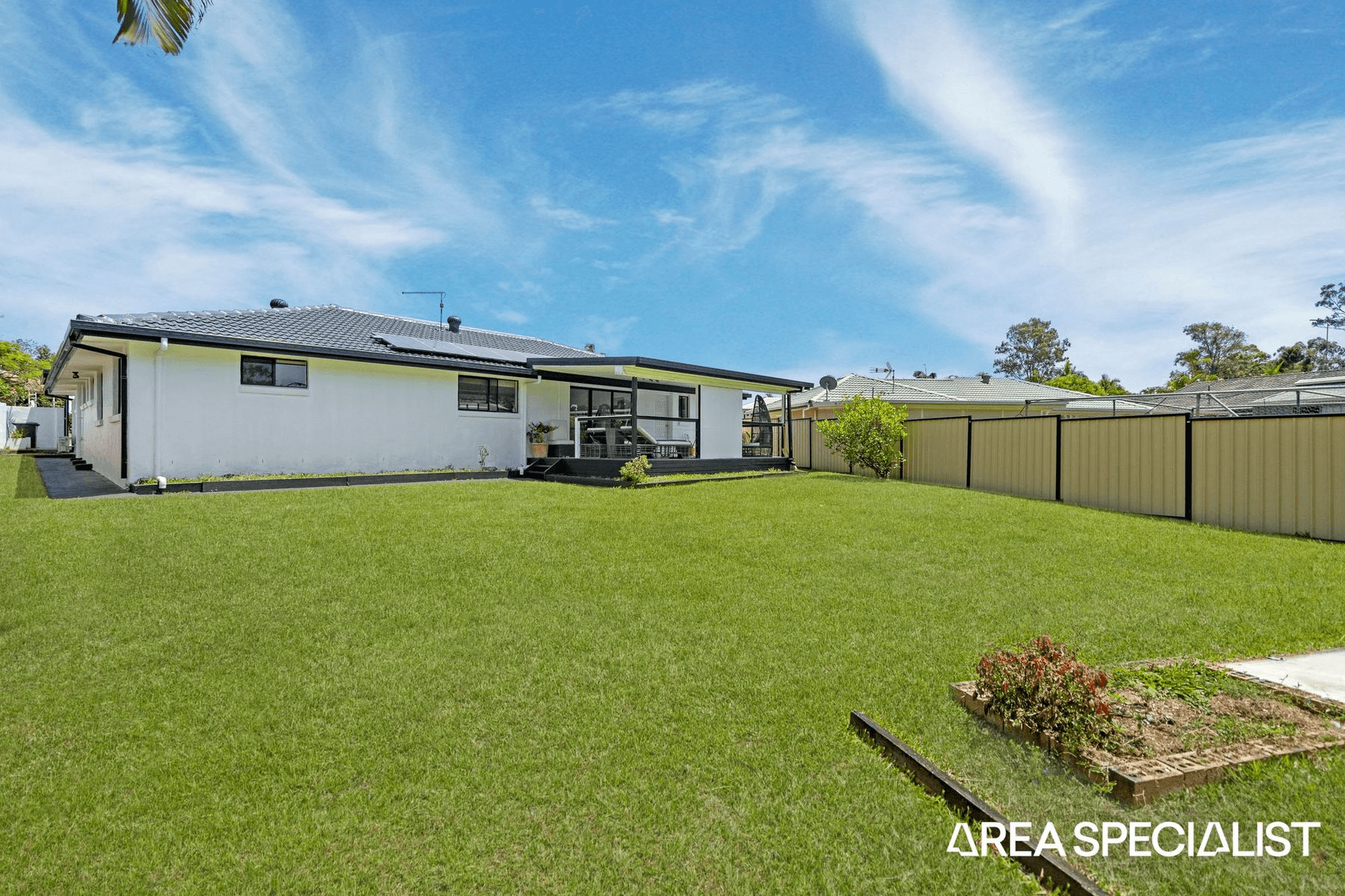 23 Parkes Drive, Helensvale, QLD 4212