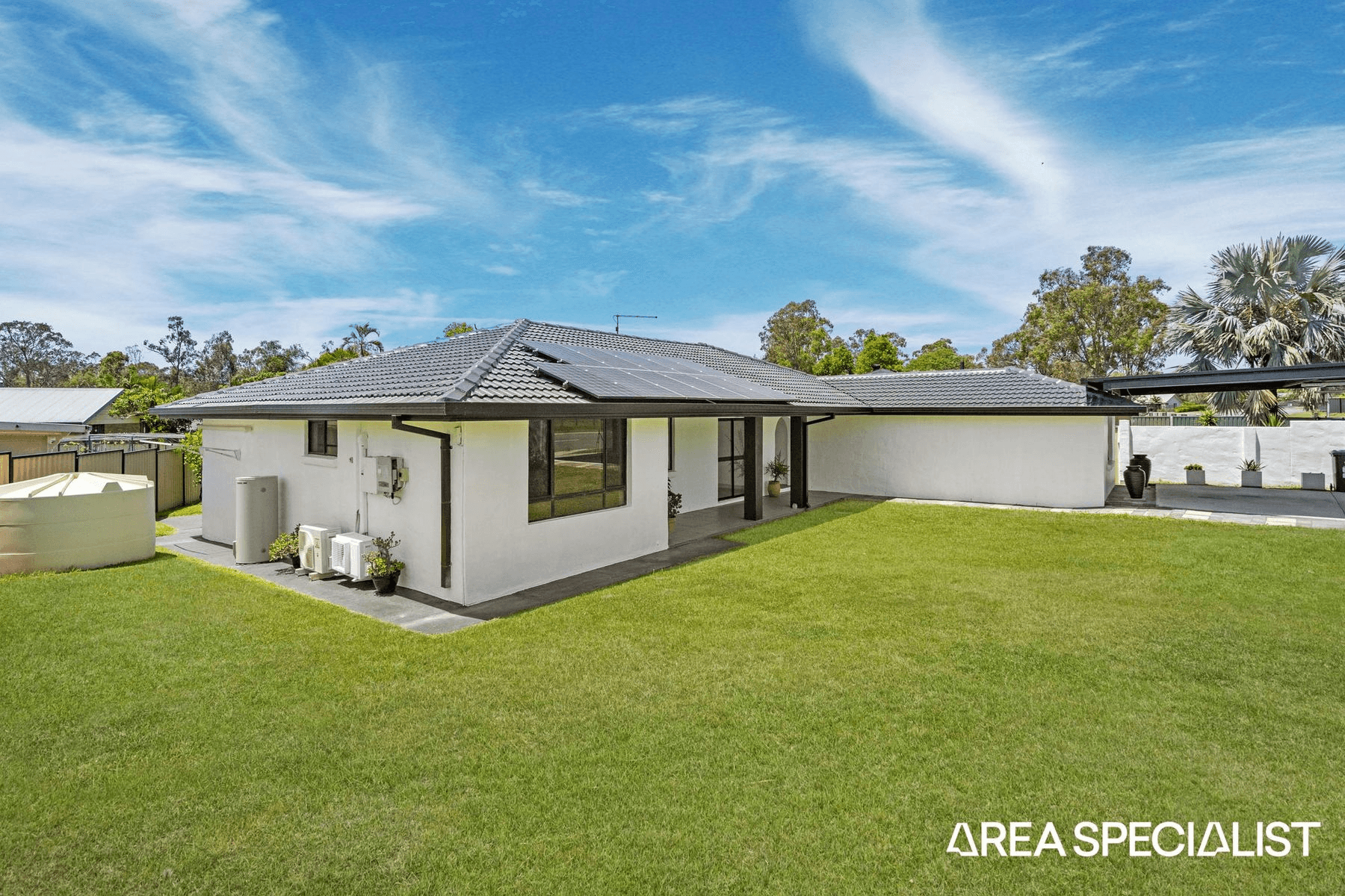 23 Parkes Drive, Helensvale, QLD 4212