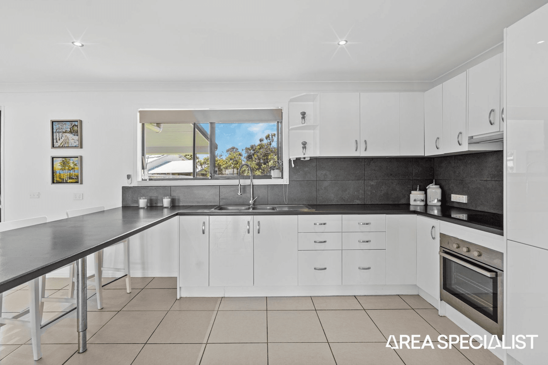 23 Parkes Drive, Helensvale, QLD 4212