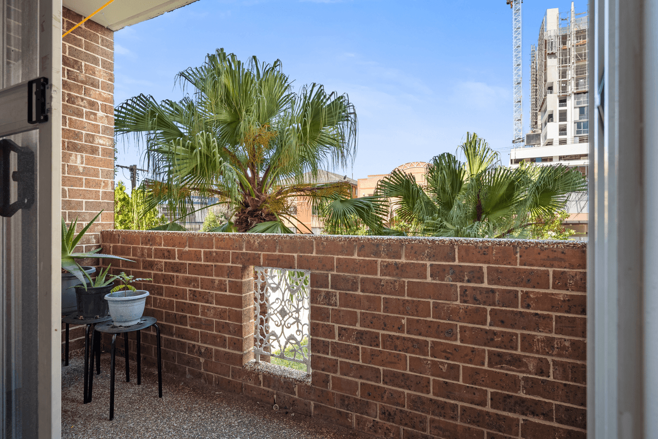 1/45 Bathurst Street, LIVERPOOL, NSW 2170