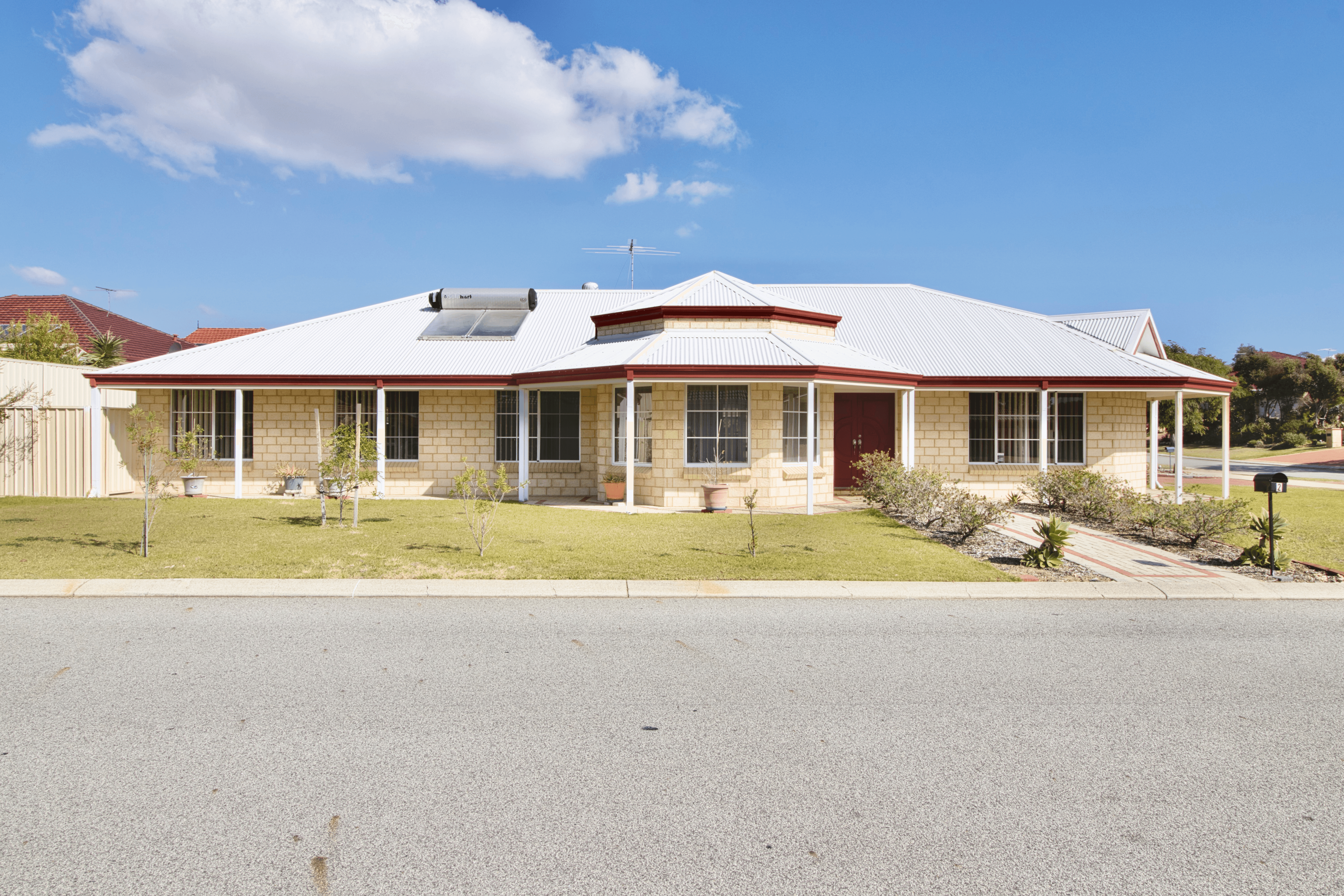 2 Erskine Way, BALDIVIS, WA 6171