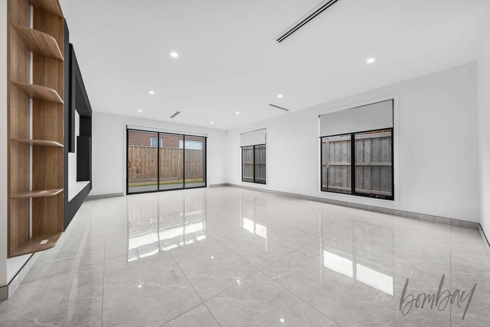 10 Poyner Circuit, MICKLEHAM, VIC 3064