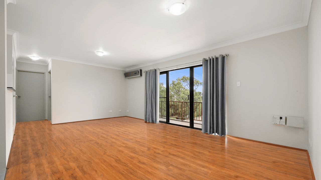 127/2  Riverpark Drive, LIVERPOOL, NSW 2170