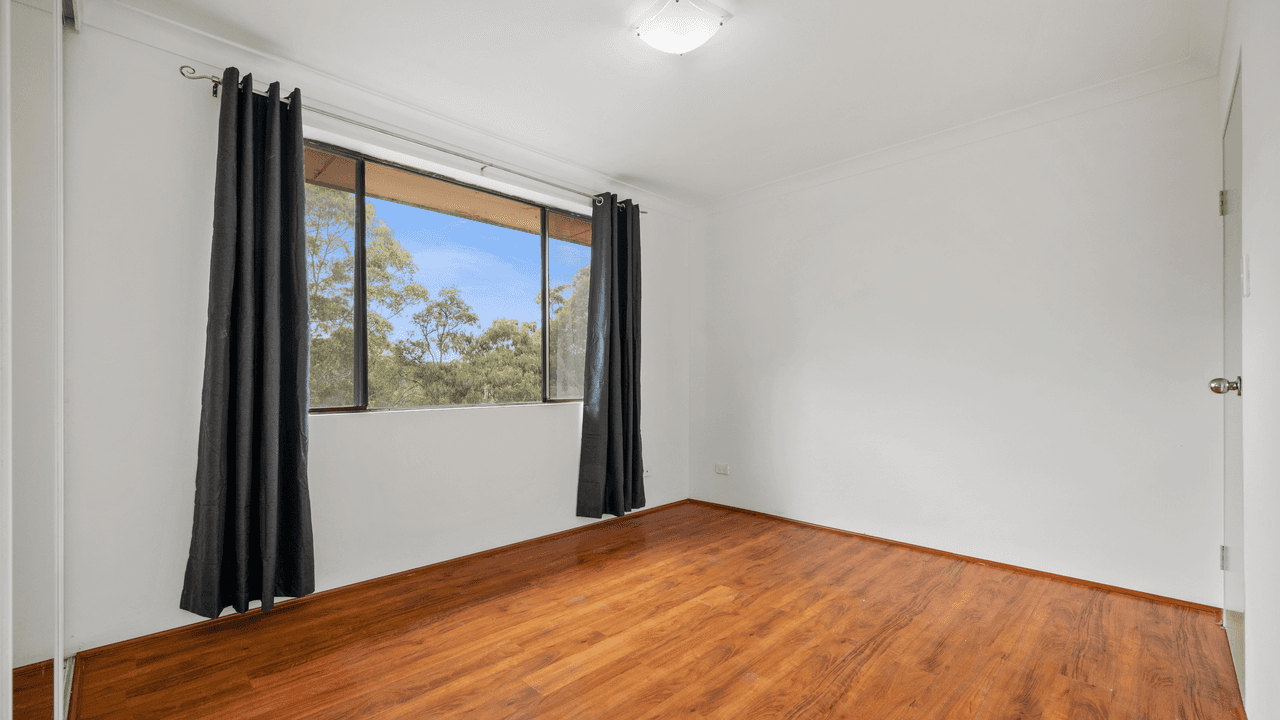 127/2  Riverpark Drive, LIVERPOOL, NSW 2170