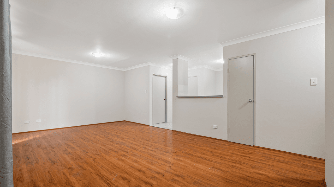 127/2  Riverpark Drive, LIVERPOOL, NSW 2170