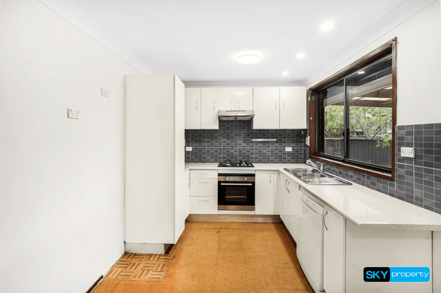 3 Cowper Circle, Quakers Hill, NSW 2763