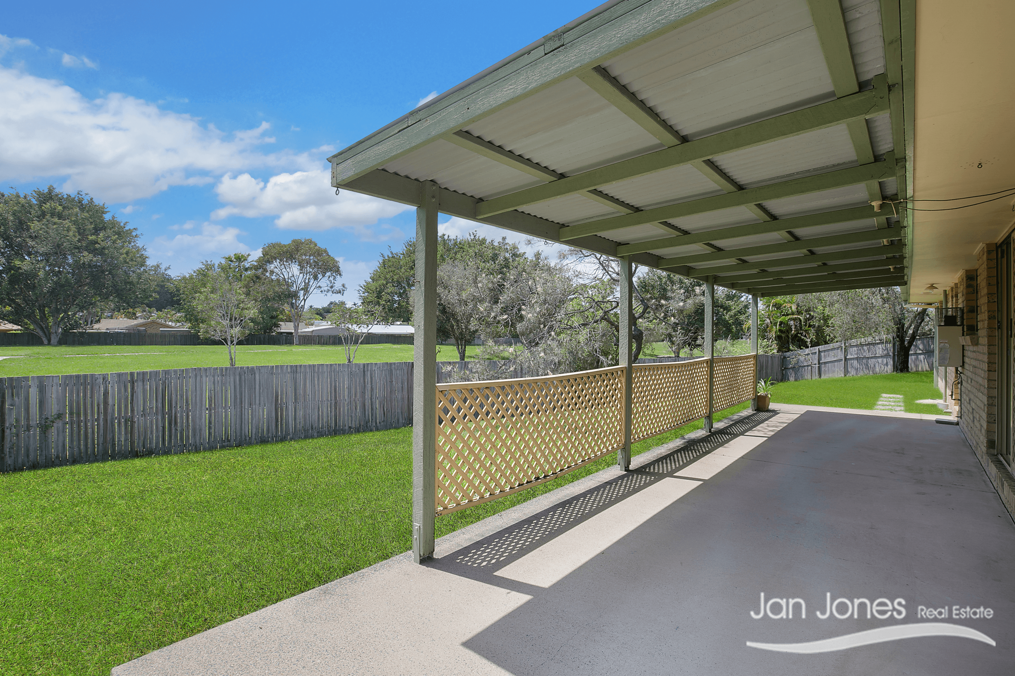 13 Cresta Court, Morayfield, QLD 4506