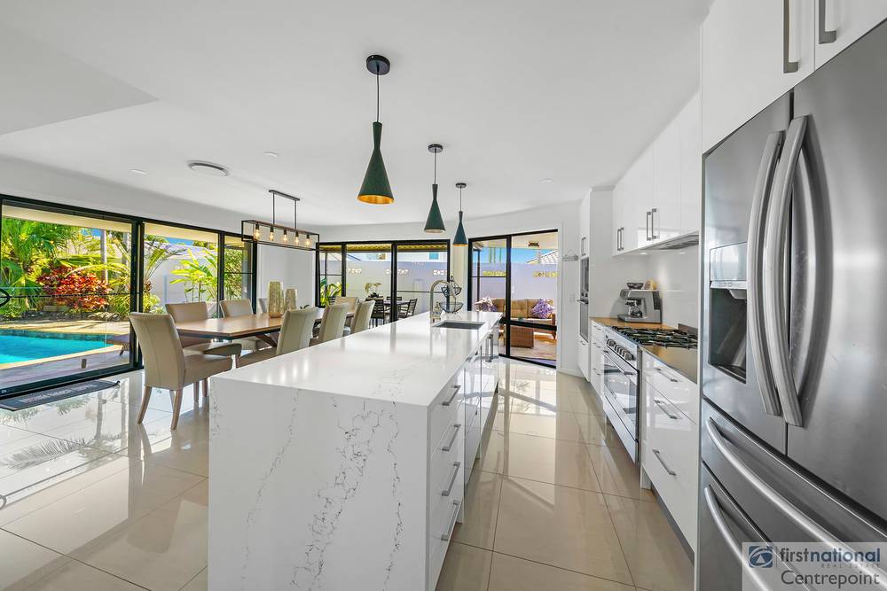 30 Cayman Drive, Clear Island Waters, QLD 4226