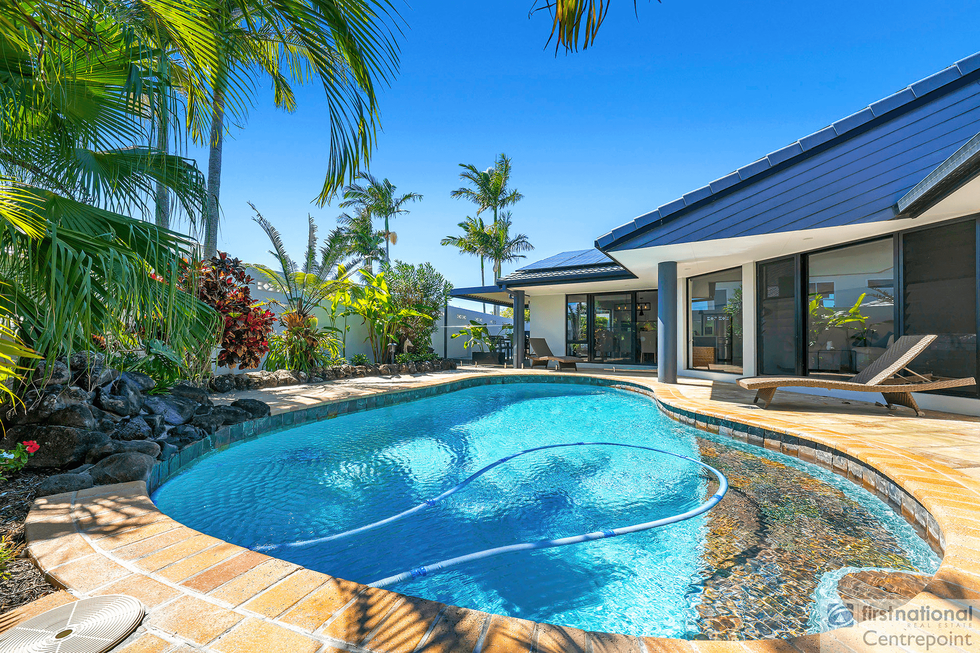 30 Cayman Drive, Clear Island Waters, QLD 4226