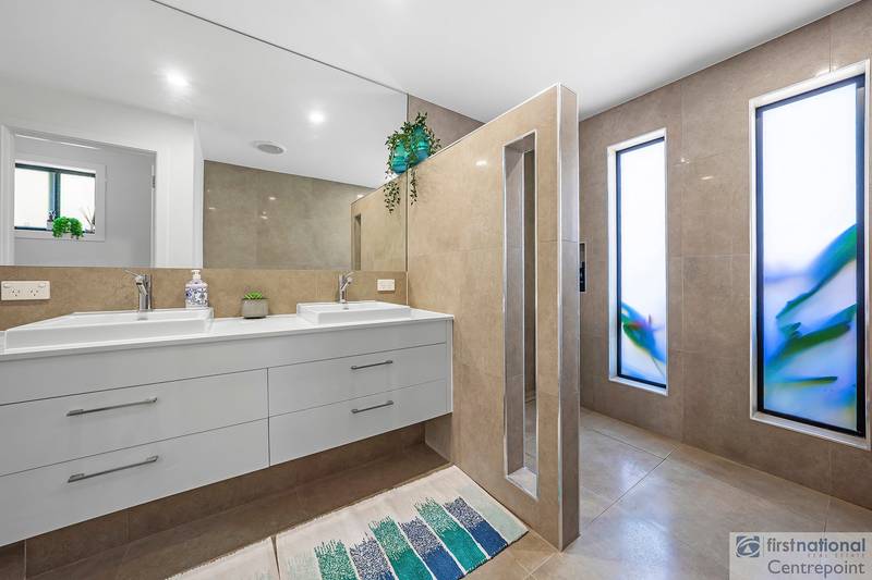 30 Cayman Drive, Clear Island Waters, QLD 4226