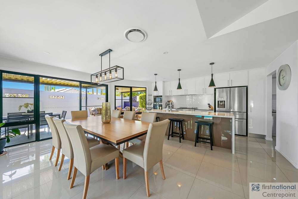 30 Cayman Drive, Clear Island Waters, QLD 4226