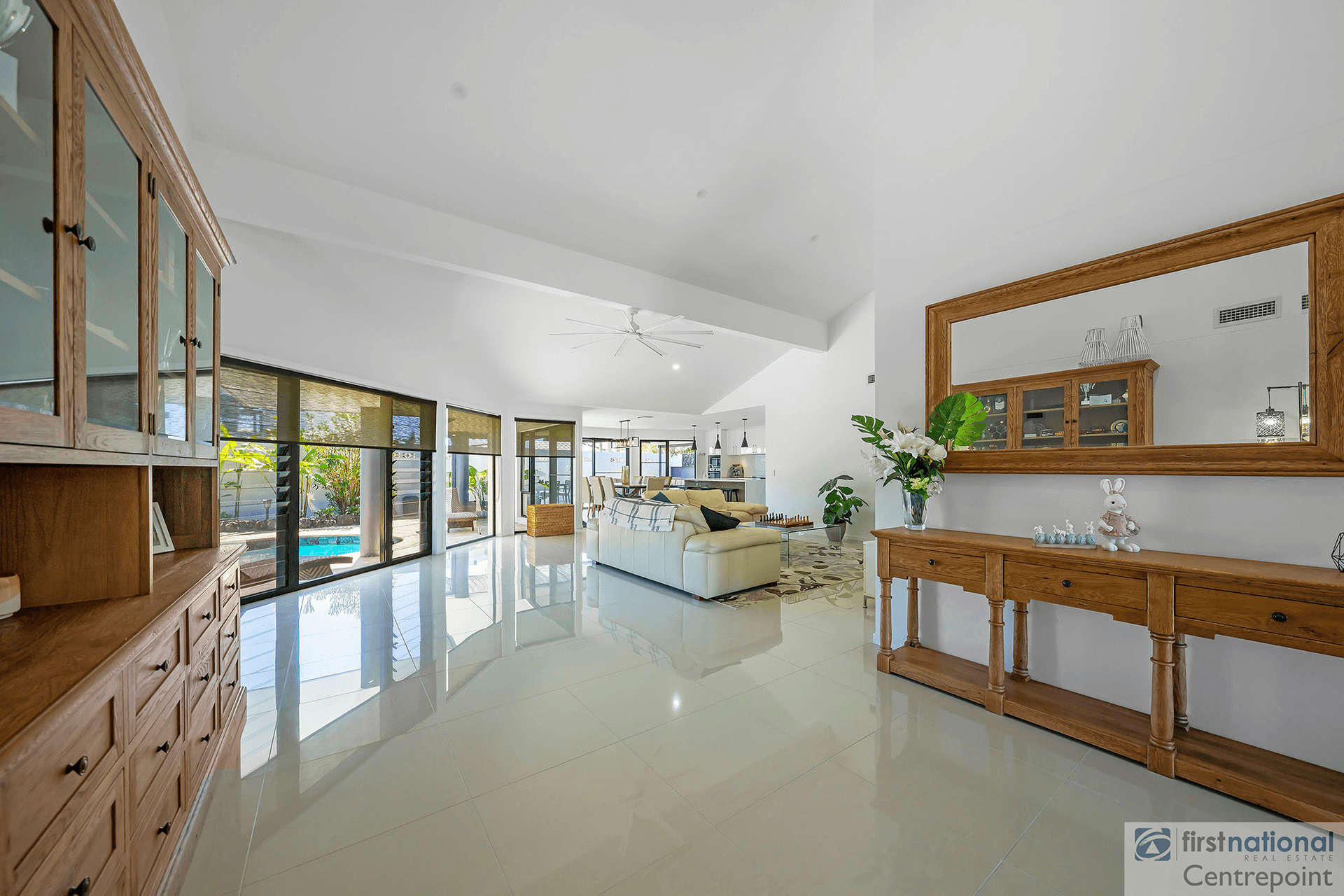 30 Cayman Drive, Clear Island Waters, QLD 4226