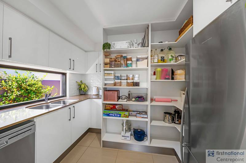 30 Cayman Drive, Clear Island Waters, QLD 4226