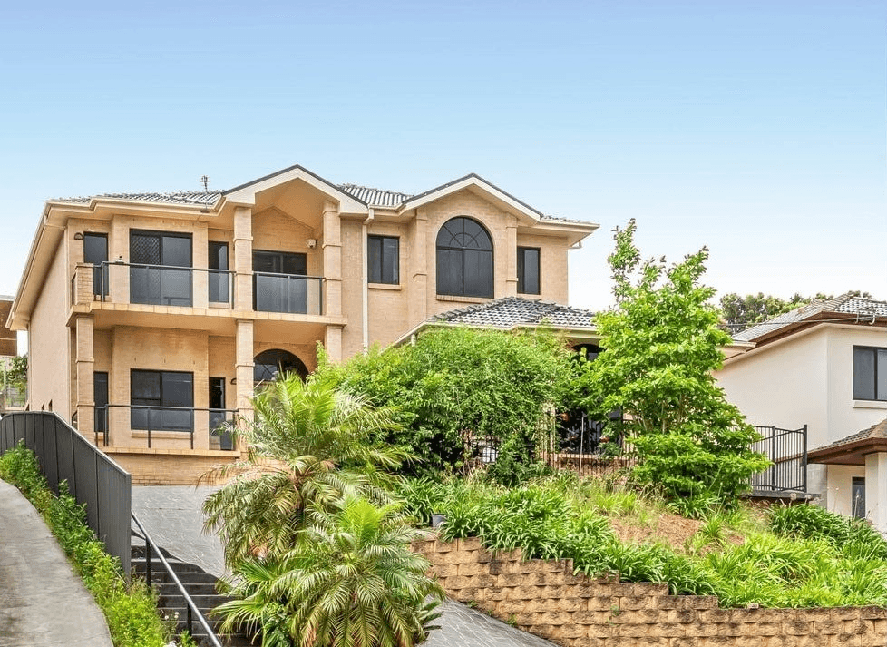 30 Bruce Street, UNANDERRA, NSW 2526