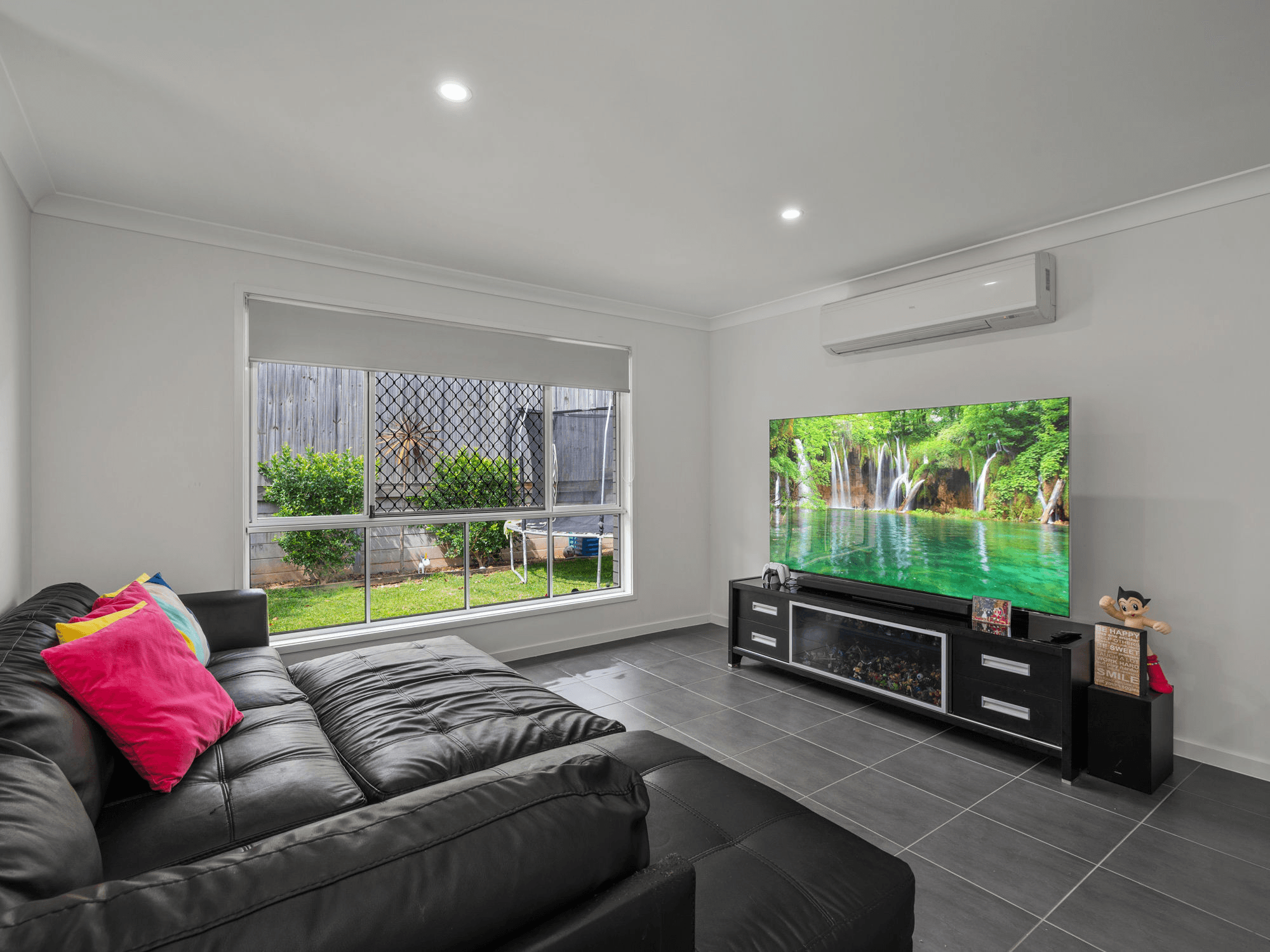 28 Kalbarrie Terrace, THORNLANDS, QLD 4164