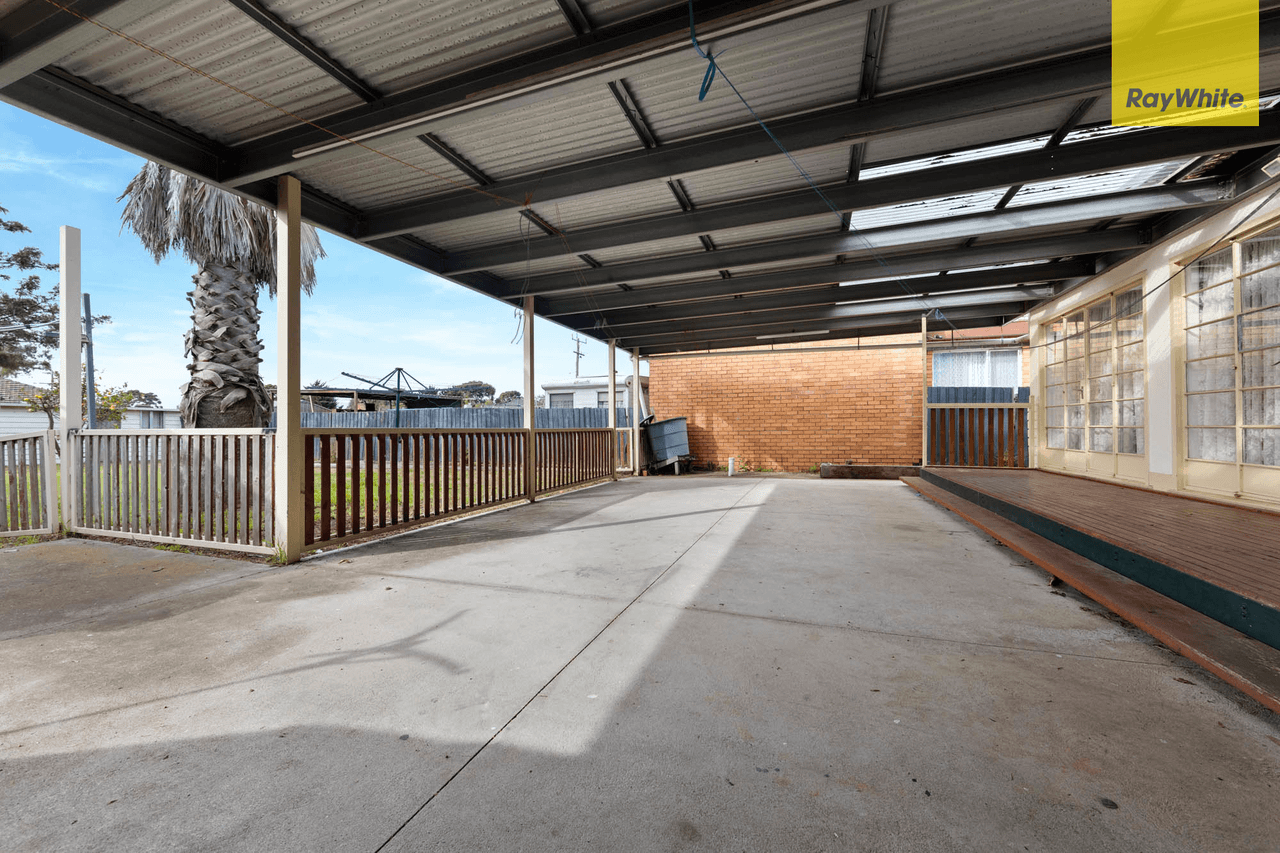 4 Conrad St, ST ALBANS, VIC 3021